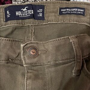 Hollister Olive High-Rise Super Skinny Jeans